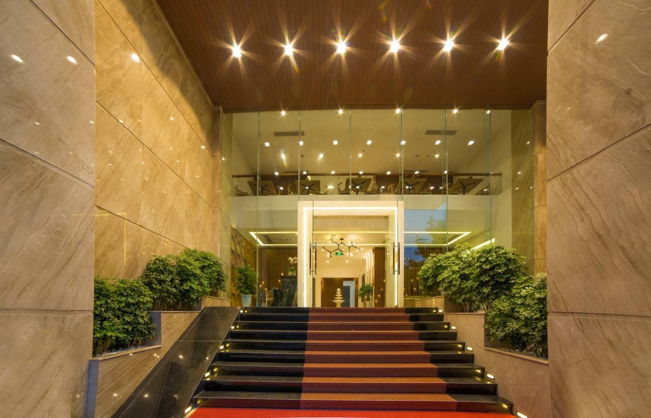 Clivia Hotel & Suite Da Nang Exterior foto